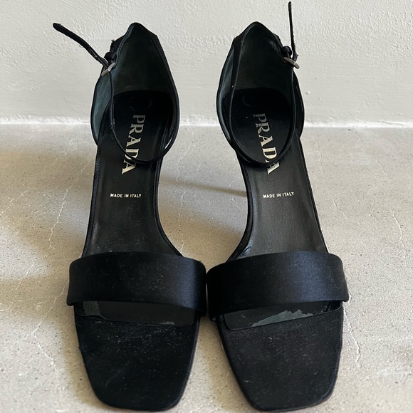 PRADA pump black size 9.5 kitten heel - Picture 4 of 6